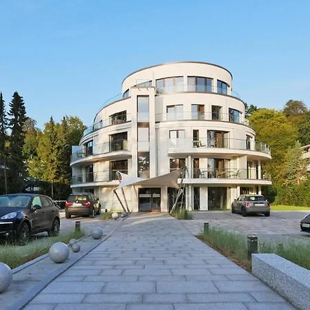 White Pearl 0.10 Apartment *