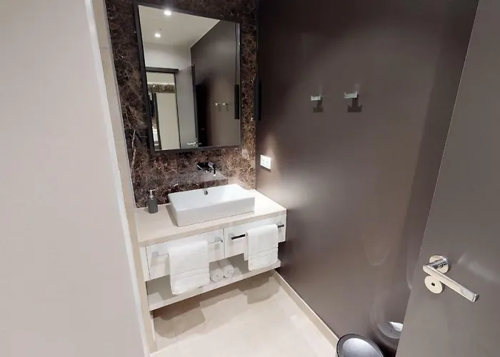 Apartment White Pearl 0.10